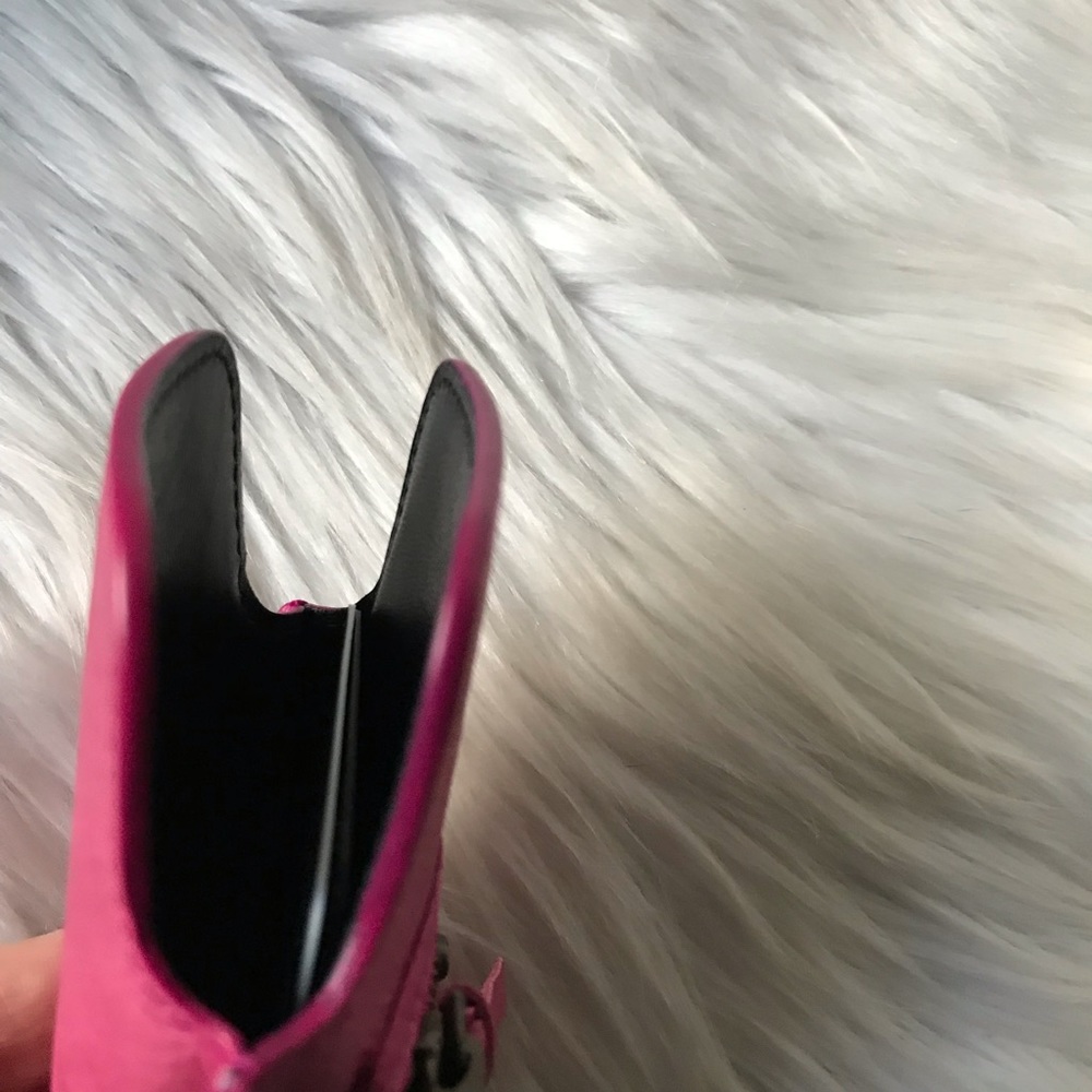 Balenciaga Pink Phone/Card Case Tech - Picture 6 of 8